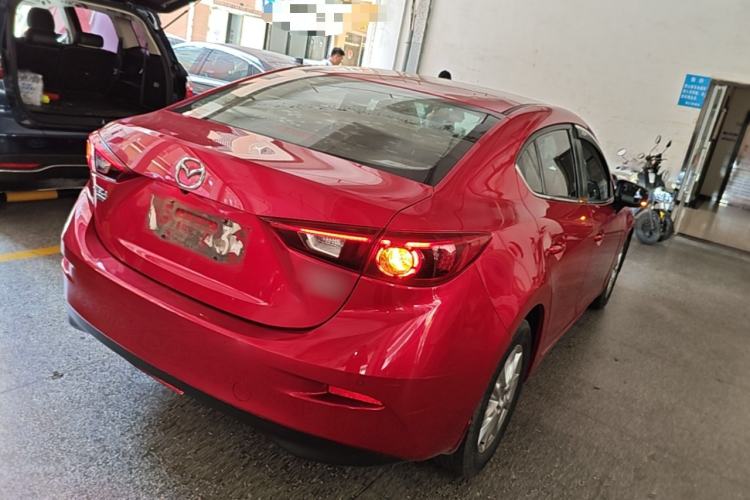 Used Mazda 3 Axela 2017 Sedan 1.5L Automatic Luxury Model Emission Standard China V Rear Right 45 Deg