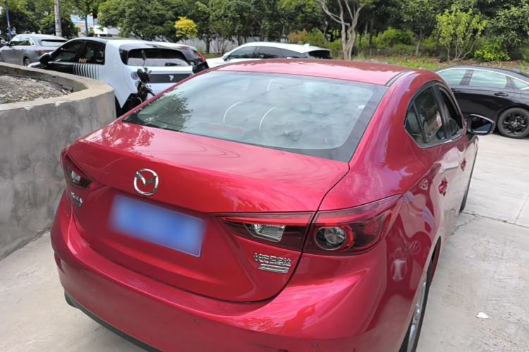 Used Mazda 3 Axela 2017 Sedan 1.5L Automatic Luxury Model Emission Standard China V Rear Right 45 Deg