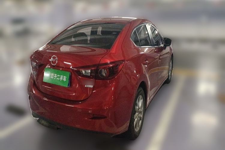 Used Mazda 3 Axela 2017 Sedan 1.5L Automatic Luxury Model China VI Standard Rear Right 45 Deg