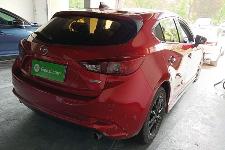 Used Mazda 3 Axela 2017 Hatchback 1.5L Automatic Comfort Model Emission Standard China V Rear Right 45 Deg
