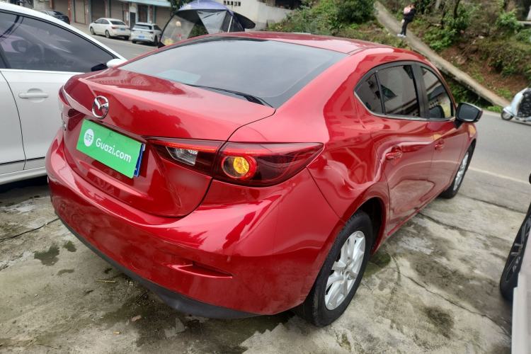 Used Mazda 3 Axela 2017 Sedan 1.5L Automatic Luxury Model China VI Standard Rear Right 45 Deg