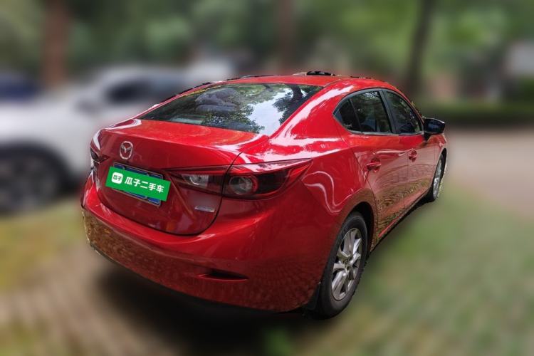 Used Mazda 3 Axela 2017 Sedan 1.5L Automatic Luxury Model China VI Standard Rear Right 45 Deg