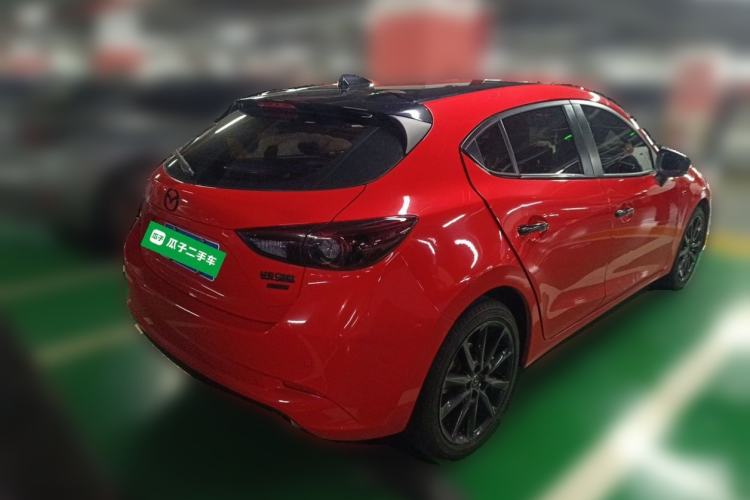 Used Mazda 3 Axela 2017 Hatchback 2.0L Automatic Luxury Model China VI Standard Rear Right 45 Deg
