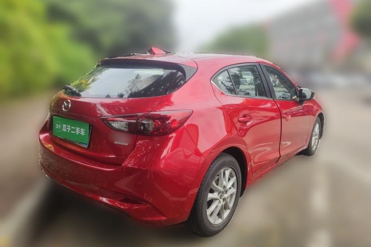 Used Mazda 3 Axela 2017 Hatchback 1.5L Automatic Comfort Model China VI Standard Rear Right 45 Deg
