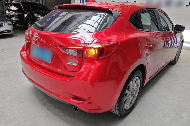 Used Mazda 3 Axela 2017 Hatchback 1.5L Automatic Luxury Model Emission Standard China V Rear Right 45 Deg