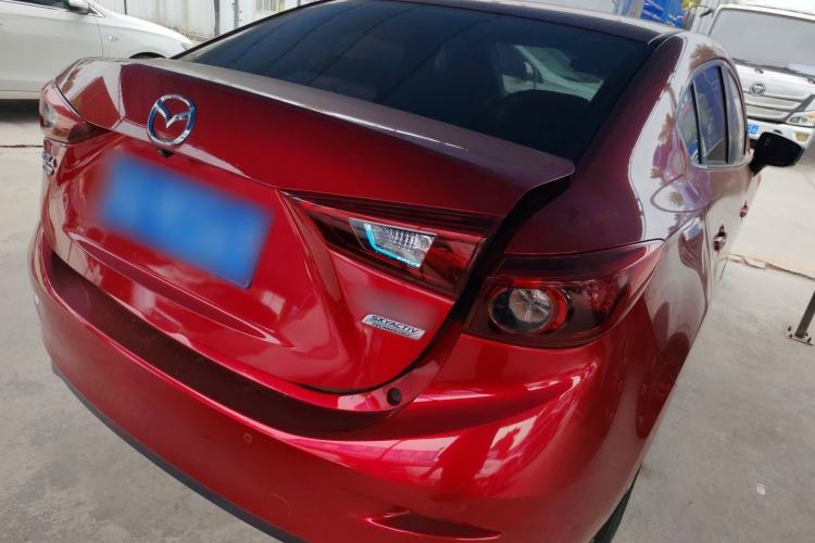 Used Mazda 3 Axela 2017 Sedan 1.5L Automatic Luxury Model Emission Standard China V Rear Right 45 Deg