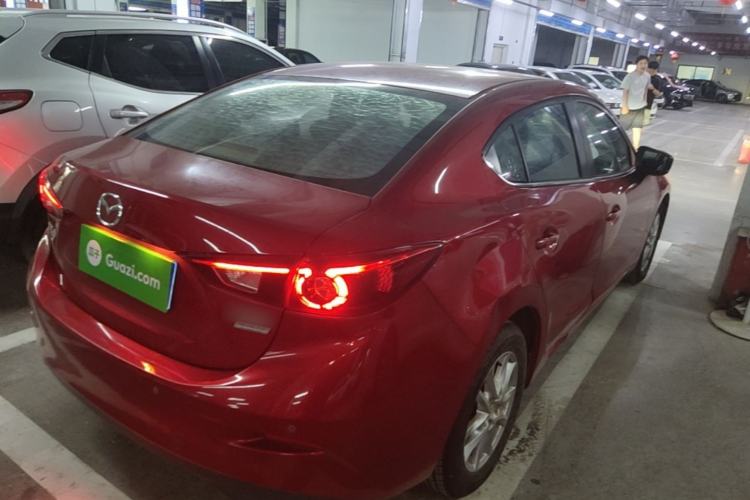 Used Mazda 3 Axela 2017 Sedan 1.5L Automatic Luxury Model Emission Standard China V Rear Right 45 Deg