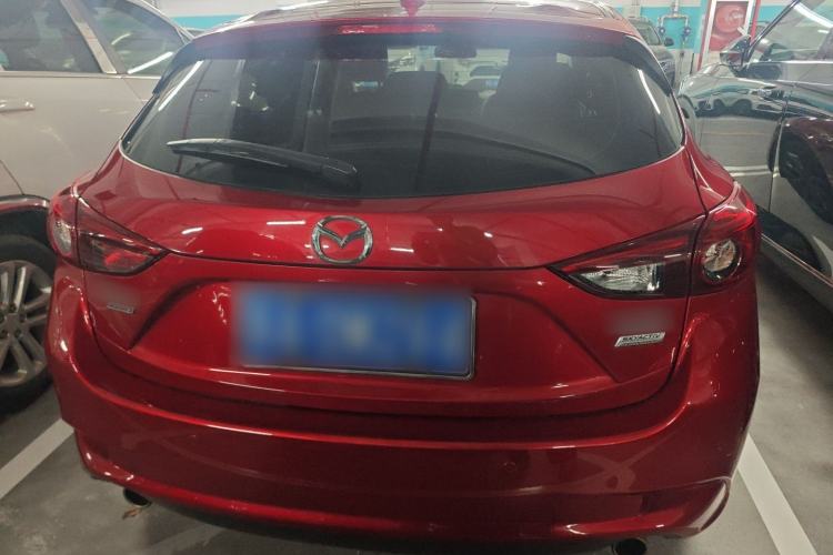 Used Mazda 3 Axela 2017 Hatchback 2.0L Automatic Luxury Model Emission Standard China V Rear