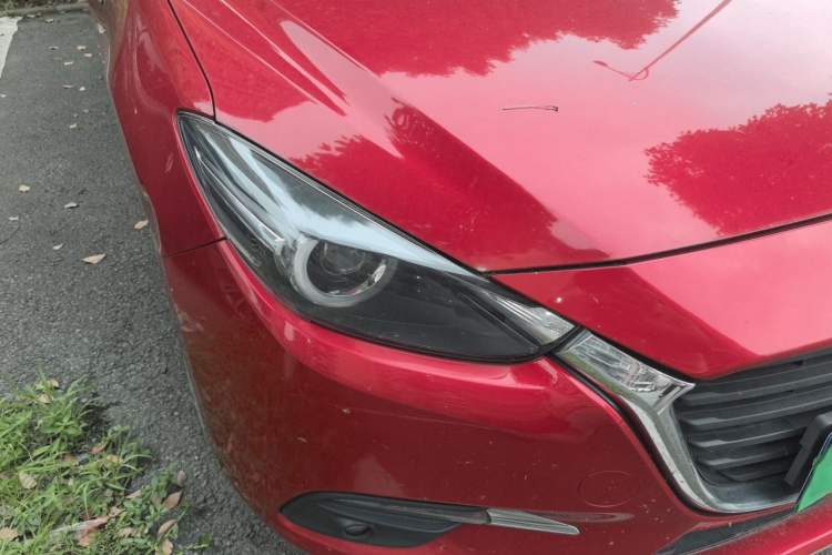 Used Mazda 3 Axela 2017 Sedan 1.5L Automatic Luxury Model Emission Standard China V Right Front Headlight