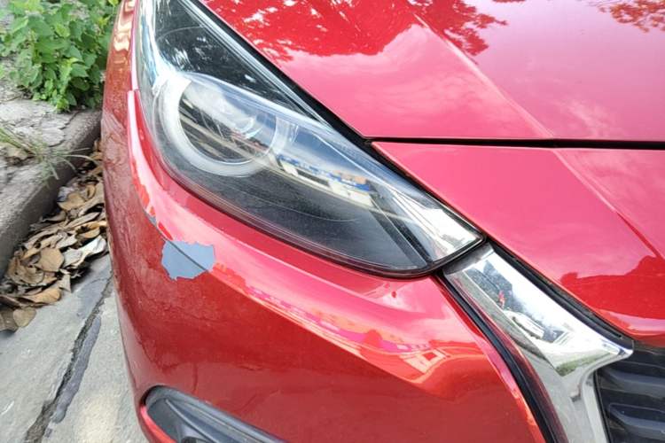Used Mazda 3 Axela 2017 Sedan 1.5L Automatic Luxury Model Emission Standard China V Right Front Headlight