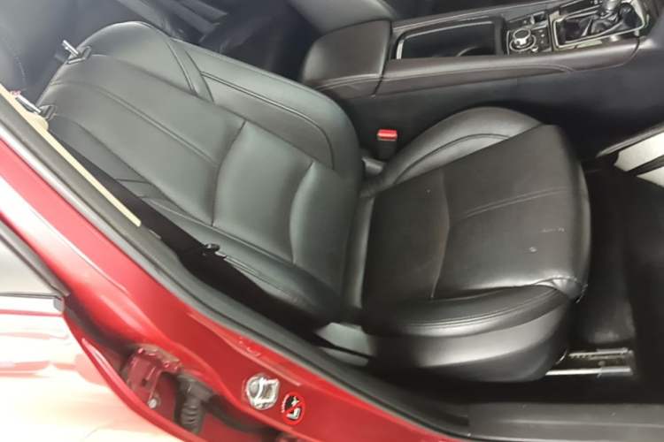 Used Mazda 3 Axela 2017 Sedan 2.0L Automatic Prestige Model China V Standard Right Front Seat