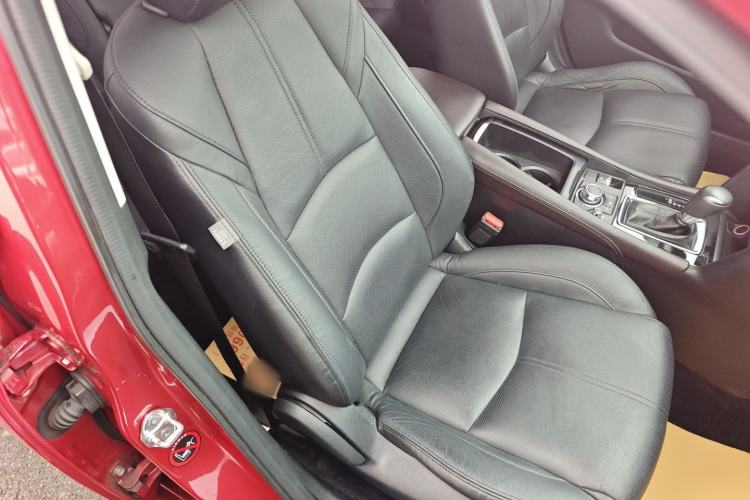 Used Mazda 3 Axela 2017 Sedan 2.0L Automatic Prestige Model China V Standard Right Front Seat