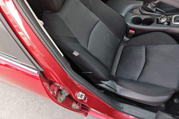 Used Mazda 3 Axela 2017 Sedan 1.5L Automatic Comfort Model Emission Standard China V Right Front Seat