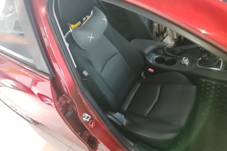 Used Mazda 3 Axela 2017 Sedan 1.5L Manual Comfort Model Emission Standard China V Right Front Seat