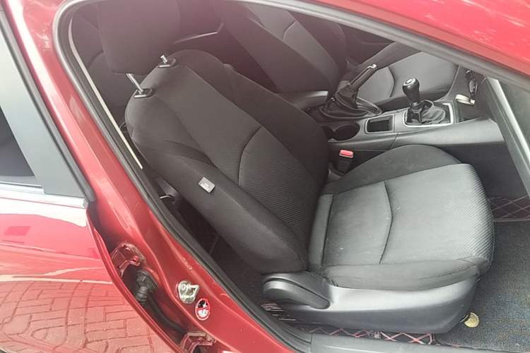 Used Mazda 3 Axela 2017 Sedan 1.5L Manual Comfort Model Emission Standard China V Right Front Seat