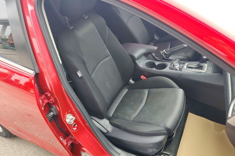 Used Mazda 3 Axela 2017 Sedan 1.5L Automatic Comfort Model Emission Standard China V Right Front Seat