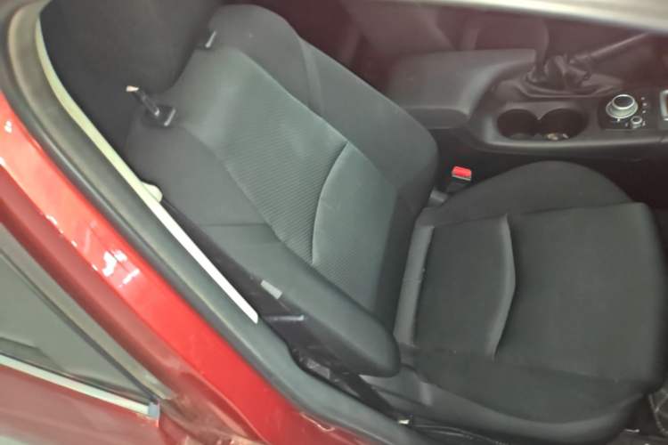 Used Mazda 3 Axela 2017 Hatchback 1.5L Automatic Comfort Model Emission Standard China V Right Front Seat