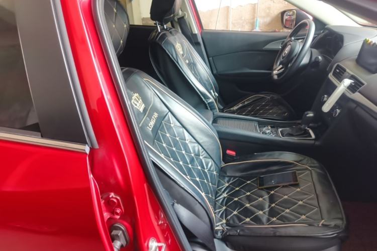 Used Mazda 3 Axela 2017 Sedan 1.5L Automatic Luxury Model Emission Standard China V Right Front Seat