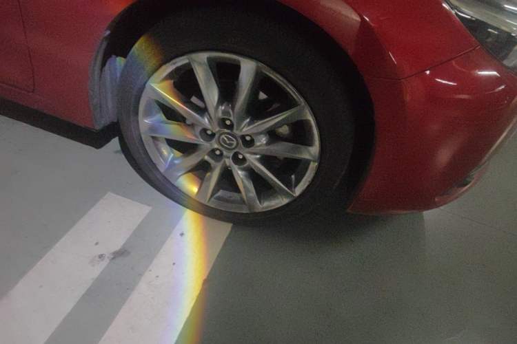 Used Mazda 3 Axela 2017 Hatchback 2.0L Automatic Luxury Model Emission Standard China V Right Front Wheel Hub