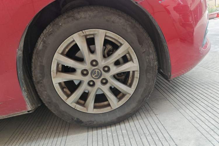 Used Mazda 3 Axela 2017 Sedan 1.5L Automatic Comfort Model Emission Standard China V Right Front Wheel Hub