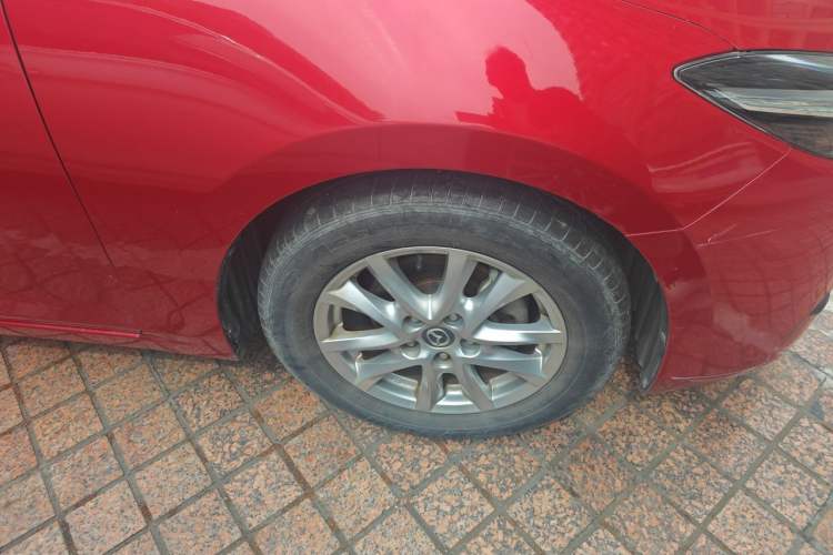Used Mazda 3 Axela 2017 Sedan 1.5L Automatic Luxury Model Emission Standard China V Right Front Wheel Hub