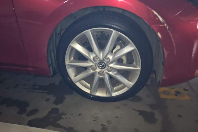 Used Mazda 3 Axela 2017 Sedan 2.0L Automatic Prestige Model China V Standard Right Front Wheel Hub
