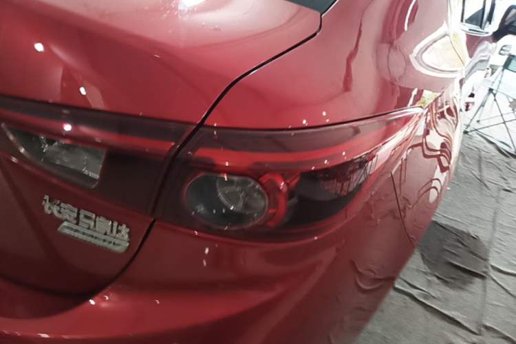 Used Mazda 3 Axela 2017 Sedan 1.5L Automatic Luxury Model Emission Standard China V Right Rear Taillight