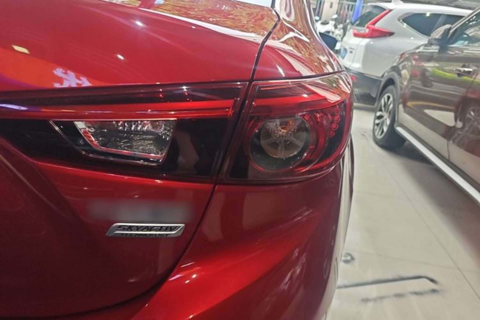 Used Mazda 3 Axela 2017 Sedan 1.5L Automatic Luxury Model China VI Standard Right Rear Taillight