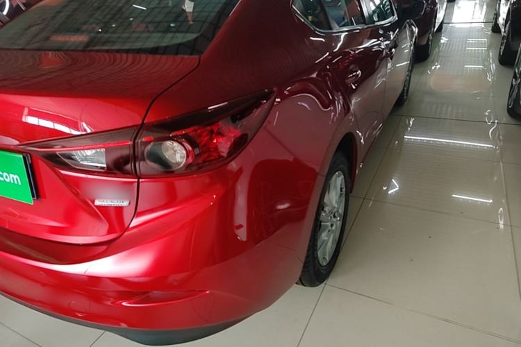 Used Mazda 3 Axela 2017 Sedan 1.5L Manual Comfort Model Emission Standard China V Right Rear Taillight