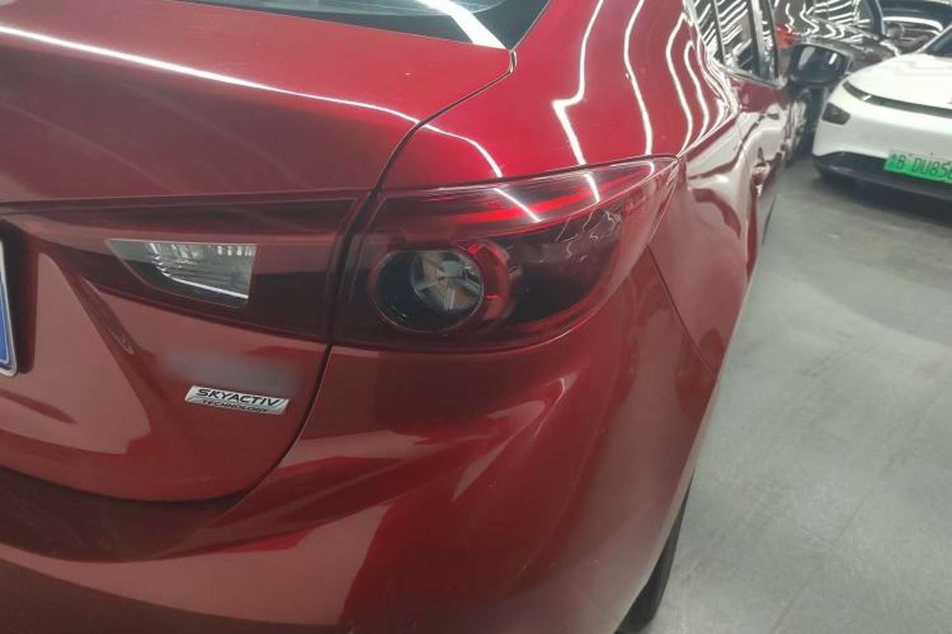 Used Mazda 3 Axela 2017 Sedan 1.5L Automatic Luxury Model China VI Standard Right Rear Taillight