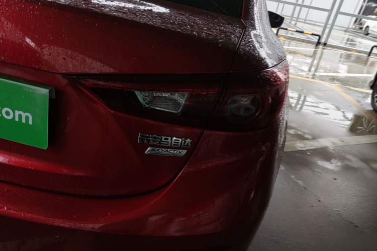 Used Mazda 3 Axela 2017 Sedan 2.0L Automatic Prestige Model China V Standard Right Rear Taillight