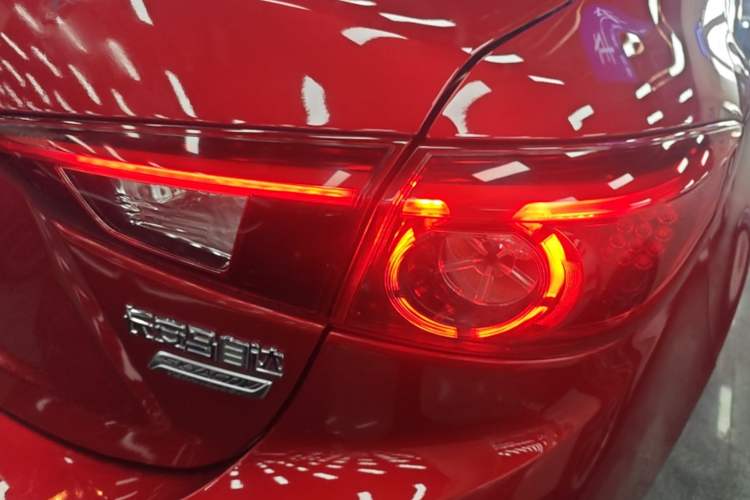 Used Mazda 3 Axela 2017 Sedan 1.5L Automatic Luxury Model Emission Standard China V Right Rear Taillight