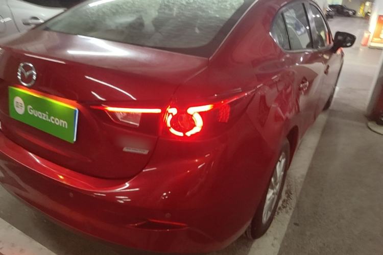 Used Mazda 3 Axela 2017 Sedan 1.5L Automatic Luxury Model Emission Standard China V Right Rear Taillight