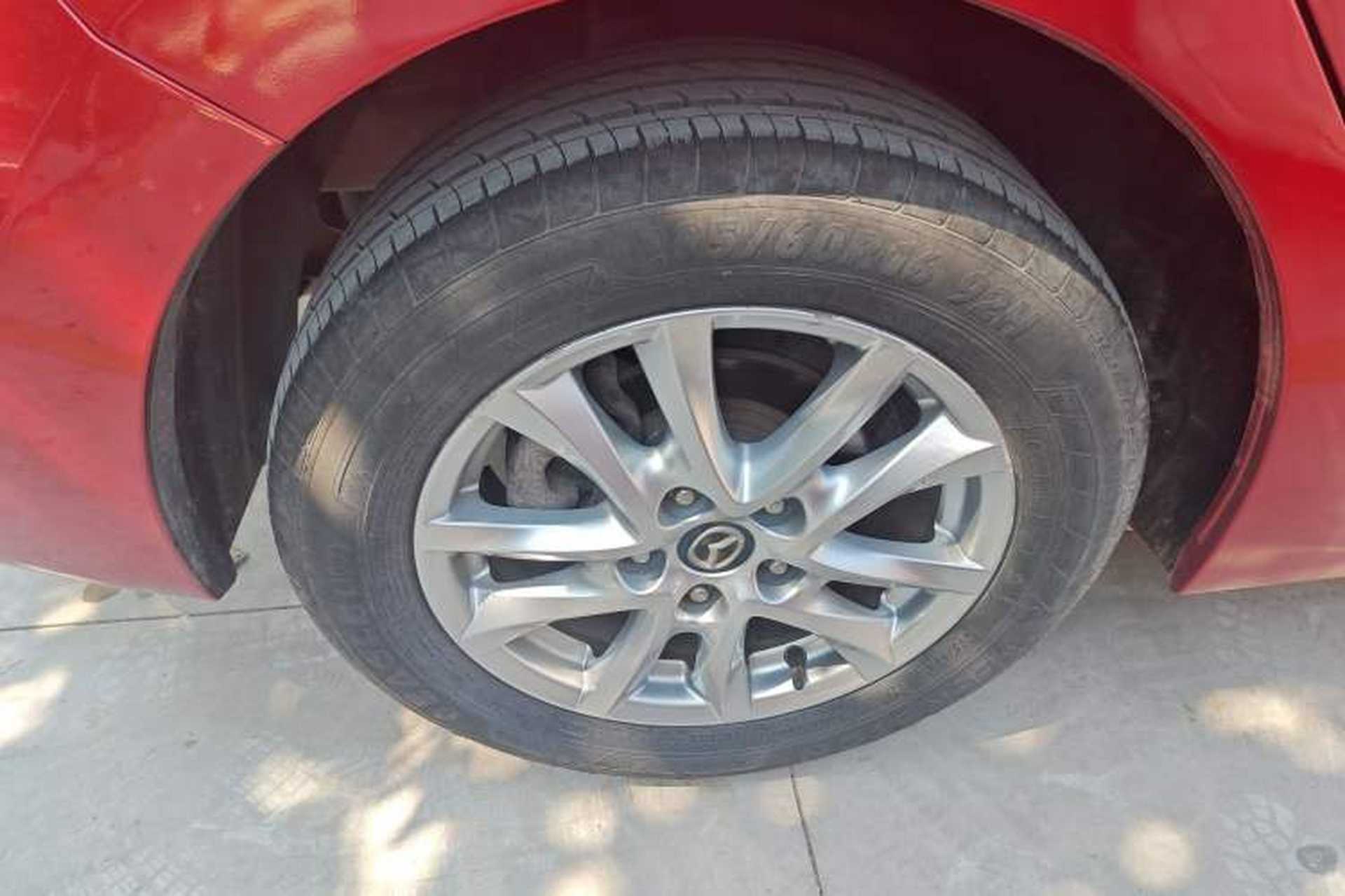 Used Mazda 3 Axela 2017 Sedan 1.5L Automatic Comfort Model Emission Standard China V Right Rear Wheel Hub