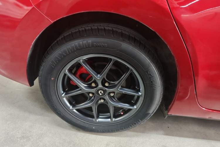 Used Mazda 3 Axela 2017 Sedan 1.5L Automatic Luxury Model Emission Standard China V Right Rear Wheel Hub