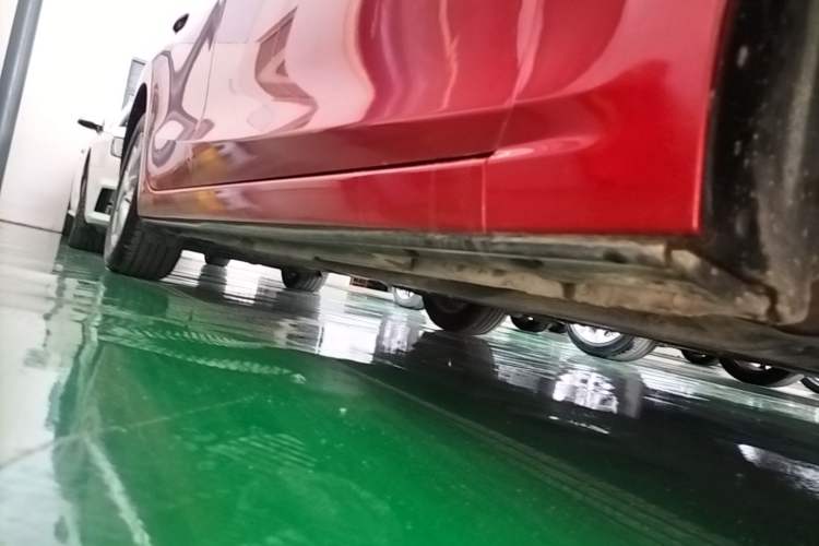 Used Mazda 3 Axela 2017 Sedan 1.5L Automatic Luxury Model Emission Standard China V Right Side Sill