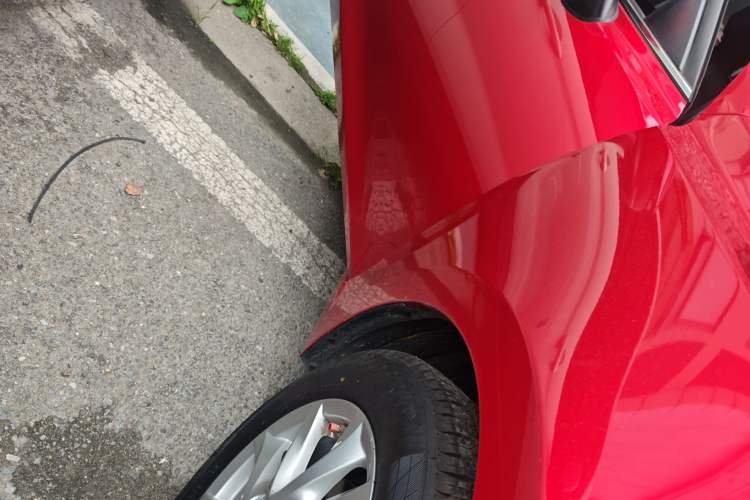 Used Mazda 3 Axela 2017 Sedan 1.5L Manual Luxury Model Emission Standard China V Right Side Sill