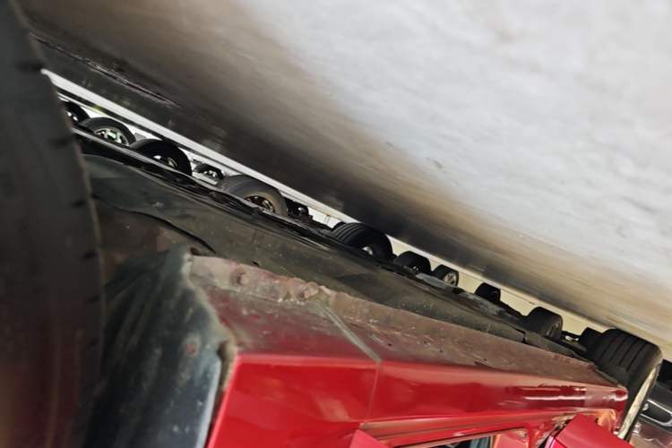 Used Mazda 3 Axela 2017 Sedan 1.5L Automatic Comfort Model China VI Standard Right Side Sill