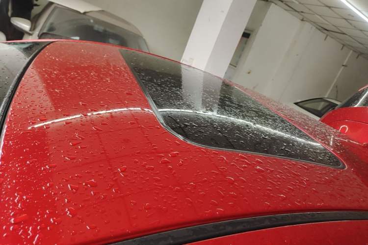 Used Mazda 3 Axela 2017 Hatchback 2.0L Automatic Sport Model China V Emission Standard Roof