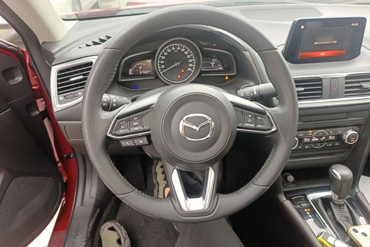 Used Mazda 3 Axela 2017 Sedan 2.0L Automatic Prestige Model China V Standard Steering Wheel