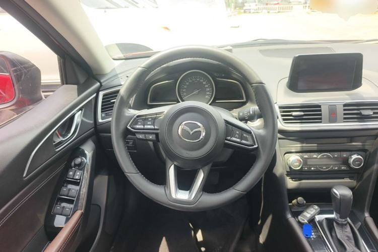 Used Mazda 3 Axela 2017 Sedan 2.0L Automatic Prestige Model China V Standard Steering Wheel