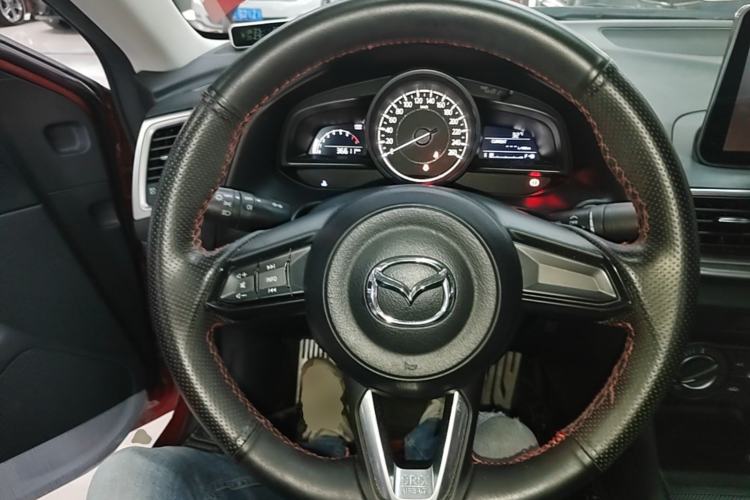 Used Mazda 3 Axela 2017 Sedan 1.5L Automatic Comfort Model Emission Standard China V Steering Wheel