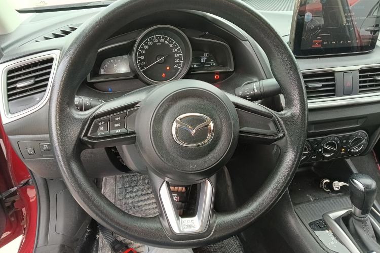 Used Mazda 3 Axela 2017 Sedan 1.5L Automatic Comfort Model Emission Standard China V Steering Wheel