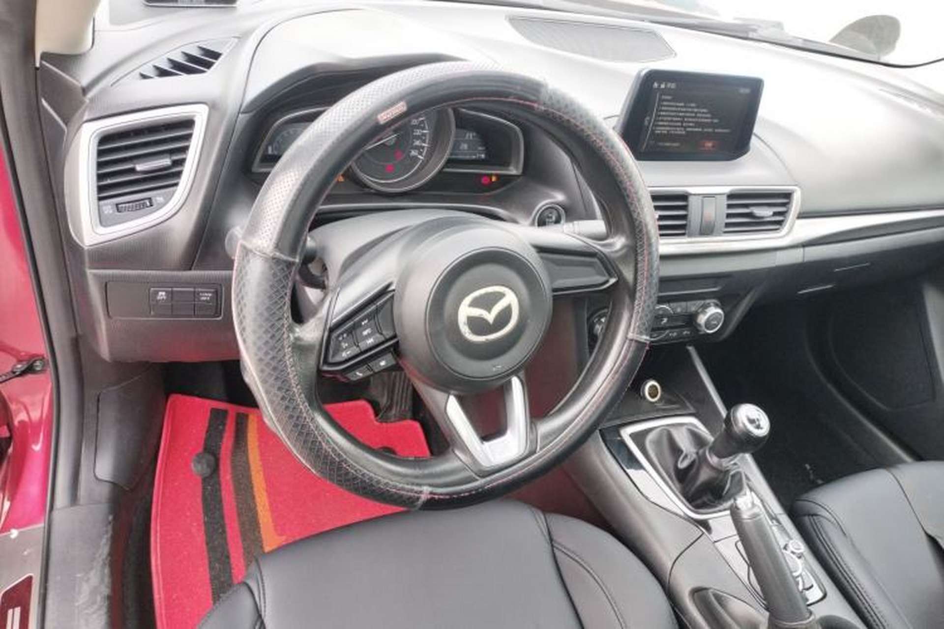 Used Mazda 3 Axela 2017 Sedan 1.5L Manual Luxury Model Emission Standard China V Steering Wheel
