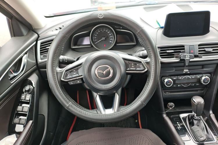 Used Mazda 3 Axela 2017 Sedan 2.0L Automatic Prestige Model China V Standard Steering Wheel