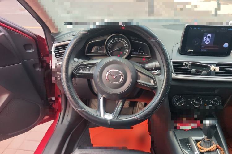 Used Mazda 3 Axela 2017 Sedan 1.5L Automatic Comfort Model Emission Standard China V Steering Wheel