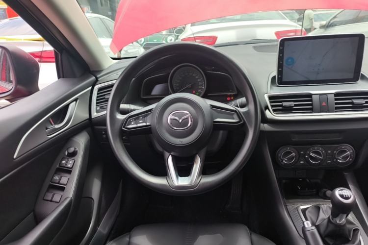 Used Mazda 3 Axela 2017 Sedan 1.5L Manual Comfort Model Emission Standard China V Steering Wheel