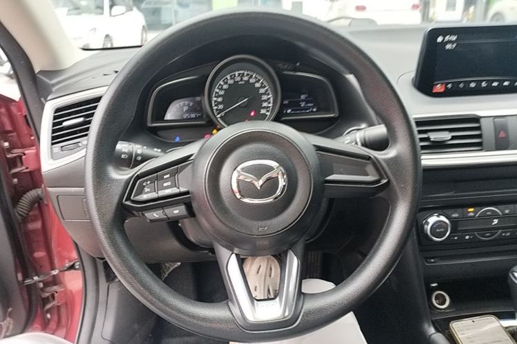 Used Mazda 3 Axela 2017 Sedan 1.5L Automatic Luxury Model Emission Standard China V Steering Wheel