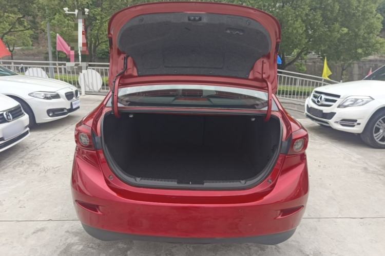 Used Mazda 3 Axela 2017 Sedan 1.5L Automatic Luxury Model Emission Standard China V Trunk