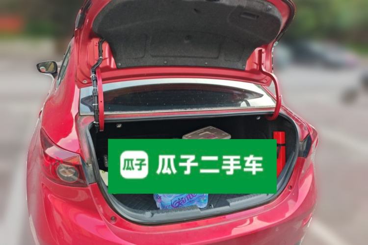 Used Mazda 3 Axela 2017 Sedan 1.5L Automatic Comfort Model Emission Standard China V Trunk